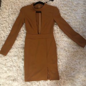 Meshki key hole dress